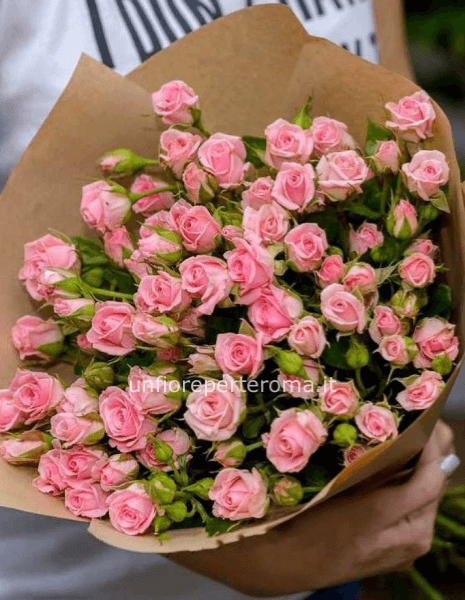 Bouquet di roselline rosa